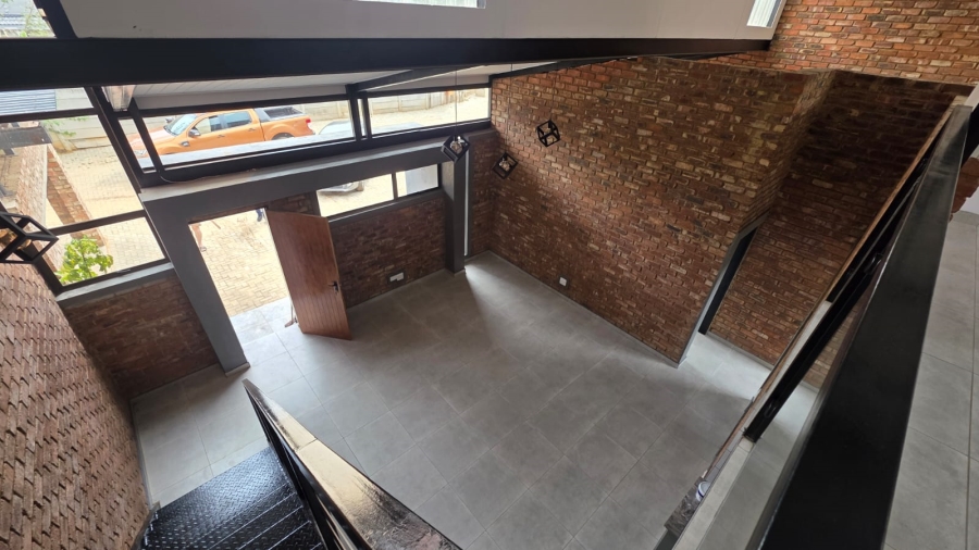 To Let 3 Bedroom Property for Rent in Flamwood North West